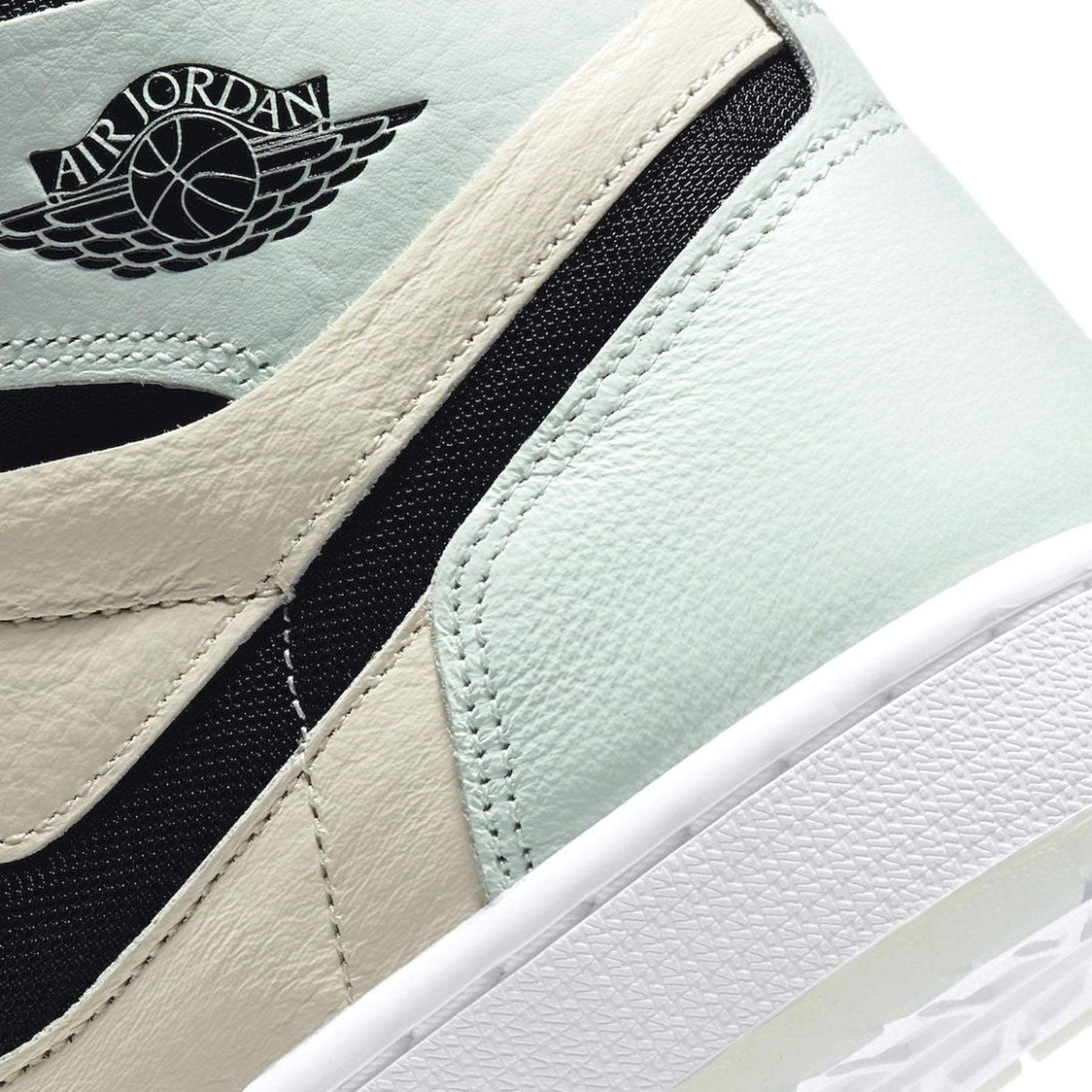 Air Jordan 1 High Zoom Comfort Wmns 'Easter'- Streetwear Fashion - thesclo.com