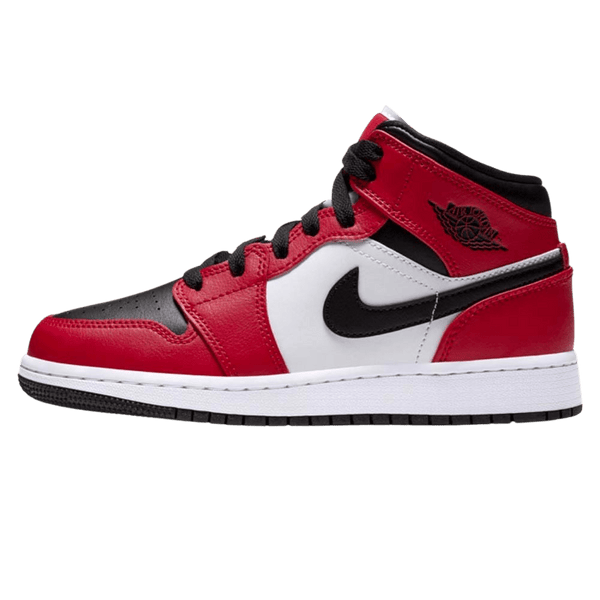 Air Jordan 1 Mid Chicago Black Toe GS- Streetwear Fashion - thesclo.com