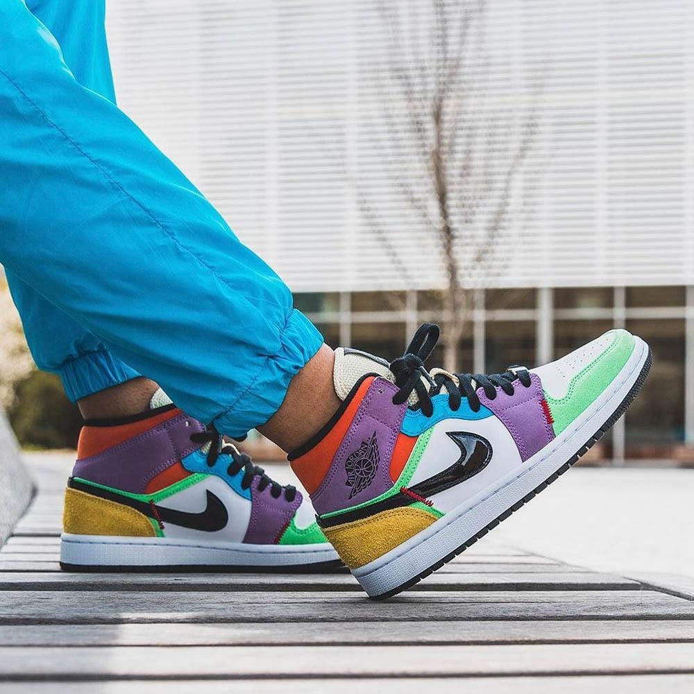 Air Jordan 1 Mid SE Multi-Colour (W)- Streetwear Fashion - thesclo.com