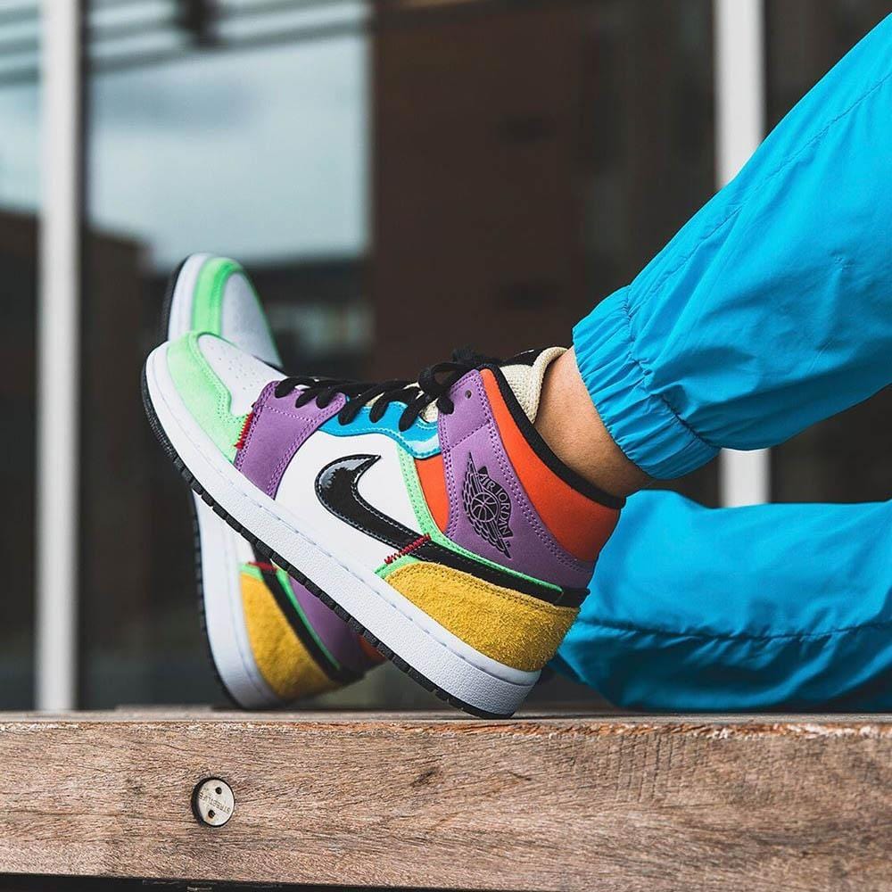 Air Jordan 1 Mid SE Multi-Colour (W)- Streetwear Fashion - thesclo.com