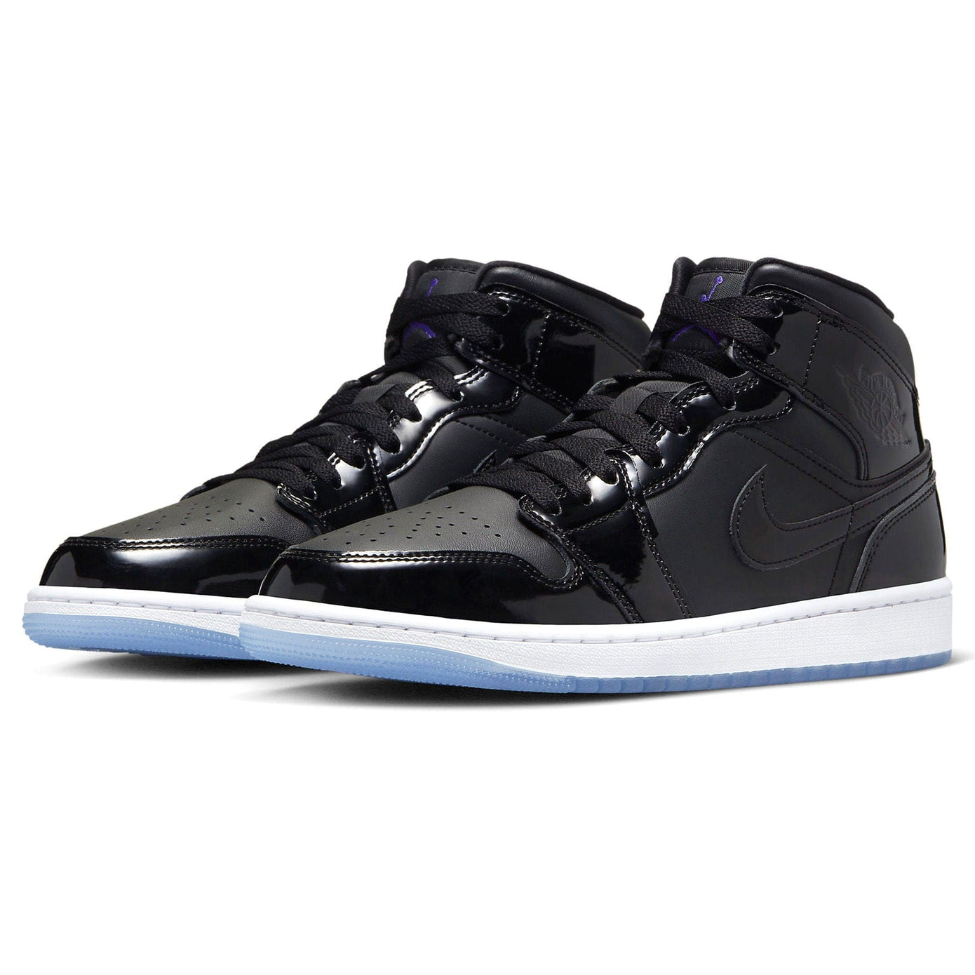 Air Jordan 1 Mid SE 'Space Jam'- Streetwear Fashion - thesclo.com