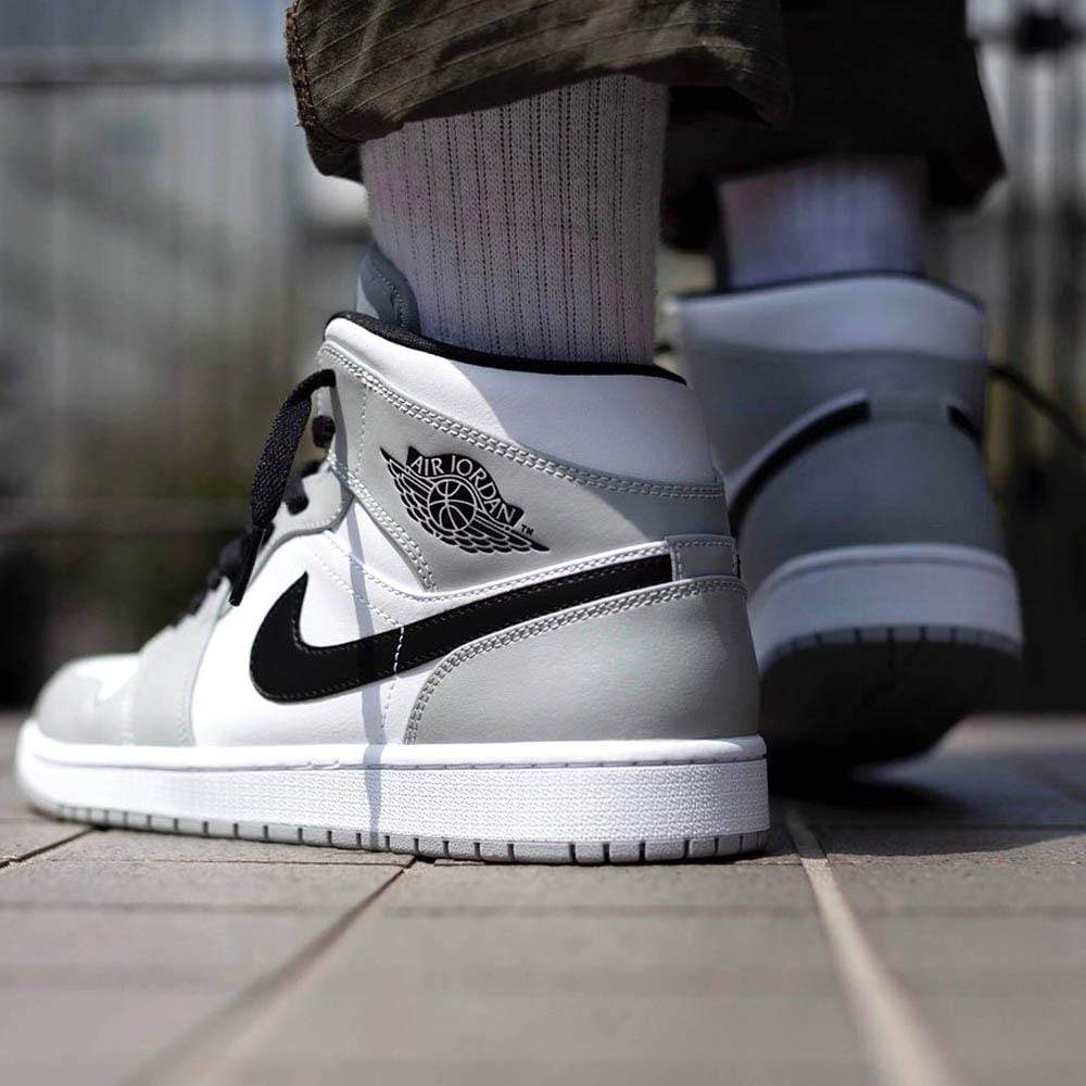 Air Jordan 1 Mid 'Smoke Grey'- Streetwear Fashion - thesclo.com