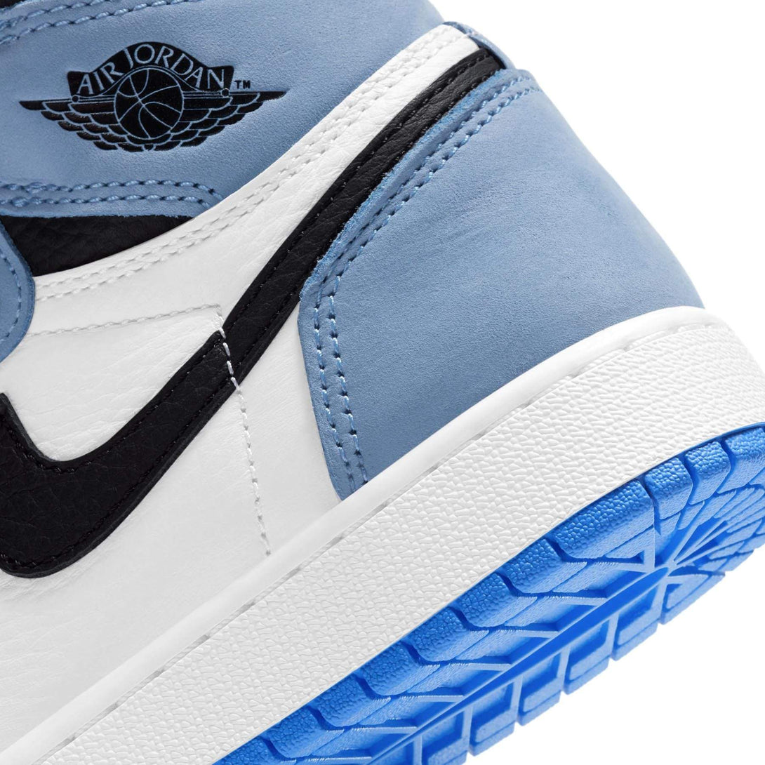 Air Jordan 1 Retro High OG GS 'University Blue'- Streetwear Fashion - thesclo.com