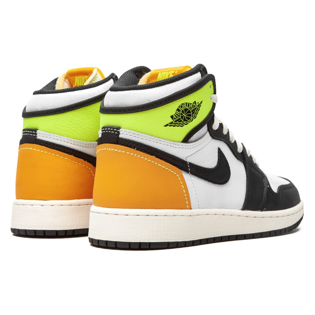 Air Jordan 1 Retro High OG GS 'Volt Gold'- Streetwear Fashion - thesclo.com