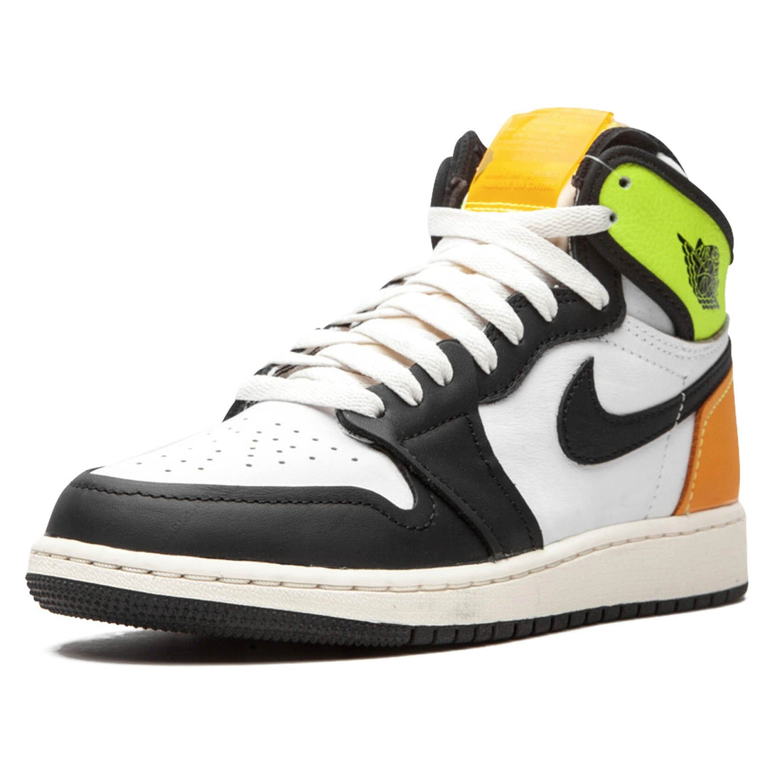 Air Jordan 1 Retro High OG GS 'Volt Gold'- Streetwear Fashion - thesclo.com