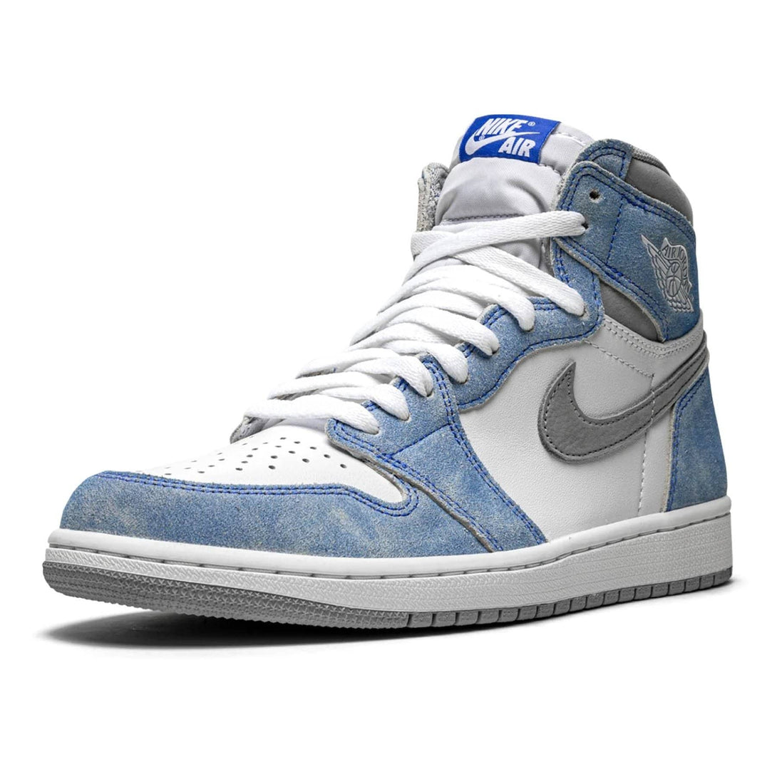 Air Jordan 1 Retro High OG 'Hyper Royal'- Streetwear Fashion - thesclo.com