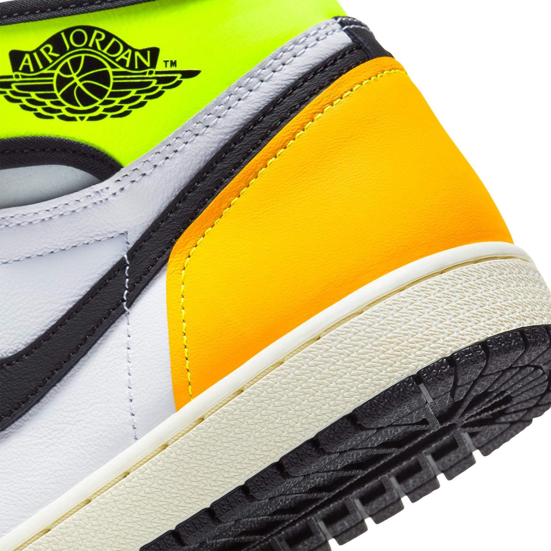 Air Jordan 1 Retro High OG 'Volt Gold'- Streetwear Fashion - thesclo.com