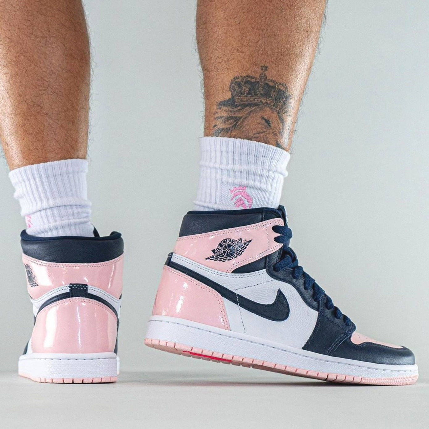 Air Jordan 1 Retro High Wmns OG SE 'Bubble Gum'- Streetwear Fashion - thesclo.com