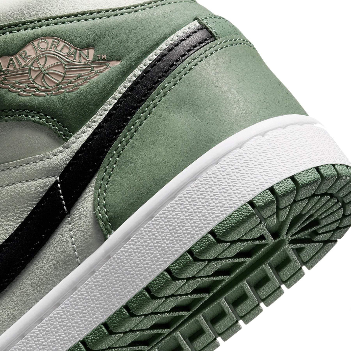 Air Jordan 1 Wmns Mid SE 'Dutch Green'- Streetwear Fashion - thesclo.com