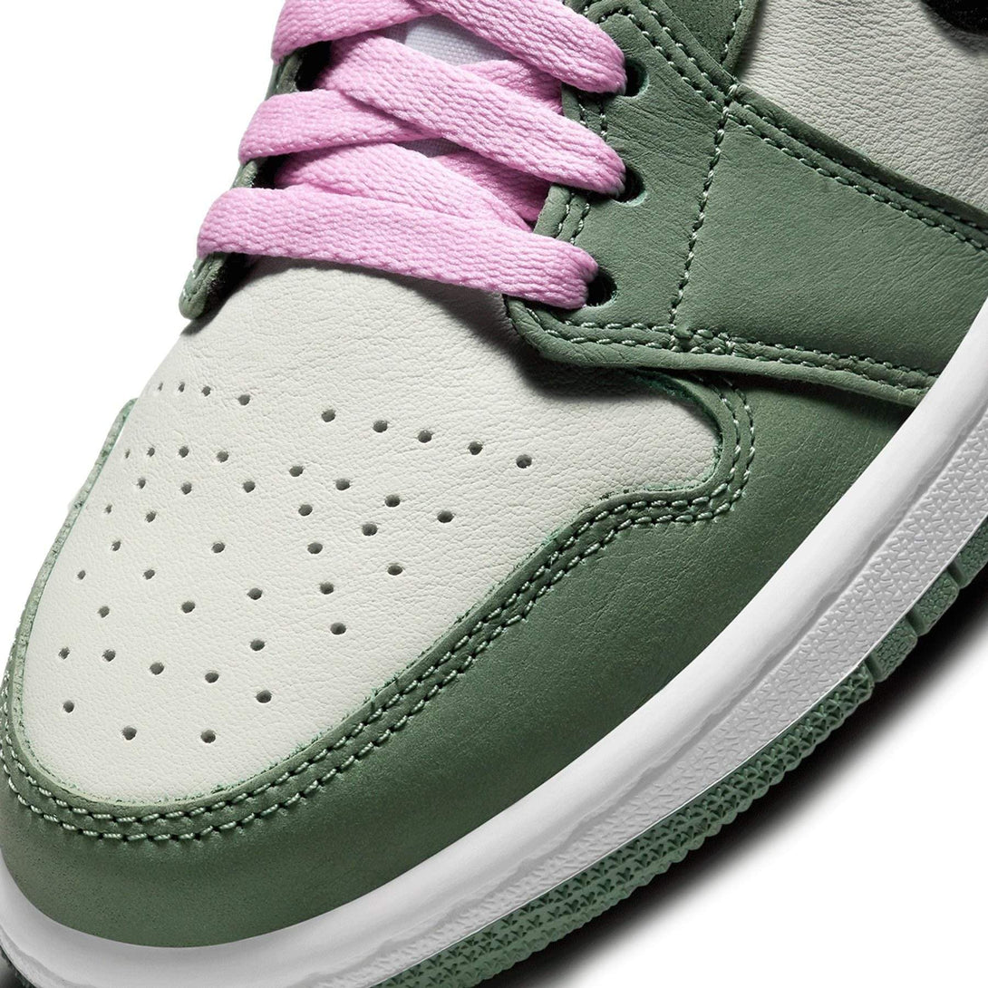 Air Jordan 1 Wmns Mid SE 'Dutch Green'- Streetwear Fashion - thesclo.com