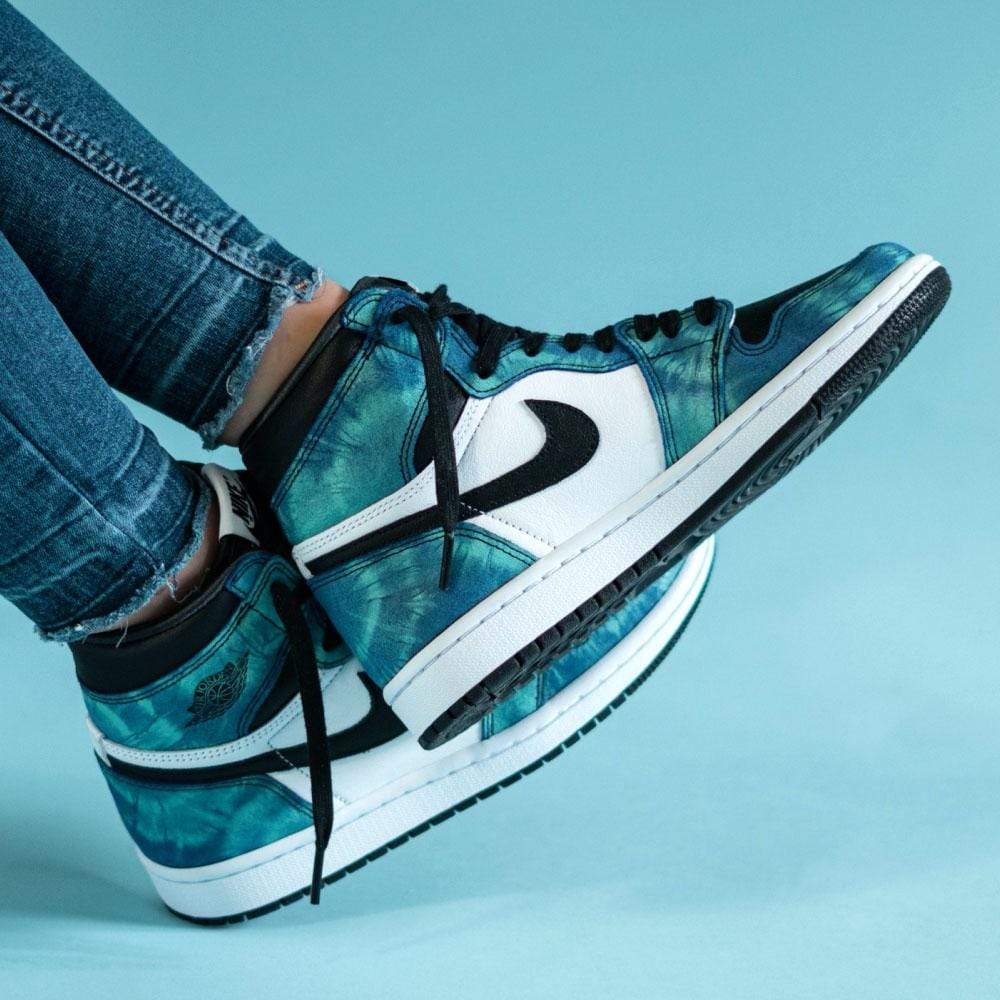 Air Jordan 1 Wmns Retro High OG 'Tie-Dye'- Streetwear Fashion - thesclo.com