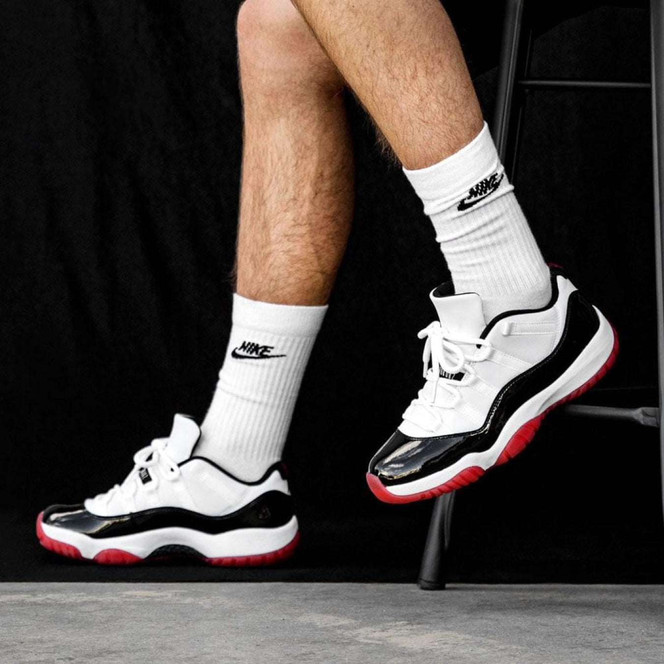 Air Jordan 11 Retro Low 'Concord-Bred' - Streetwear Fashion - thesclo.com