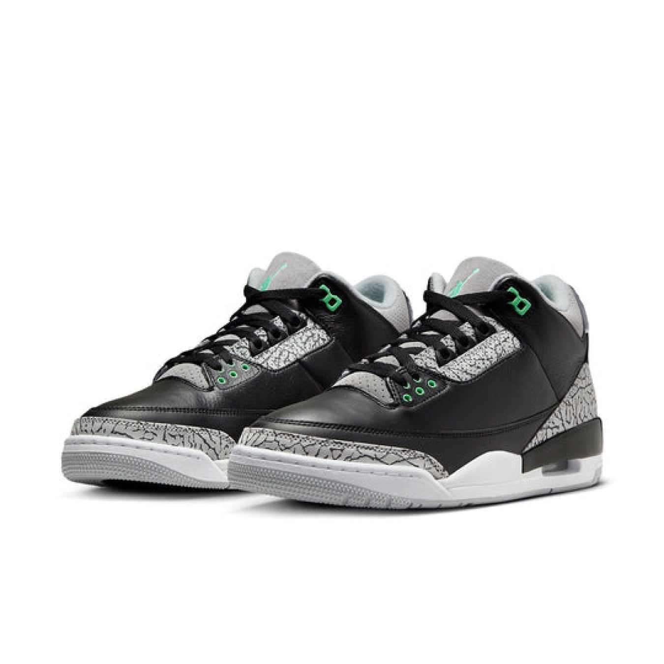 Air Jordan 3 Retro 'Green Glow' - Streetwear Fashion - thesclo.com