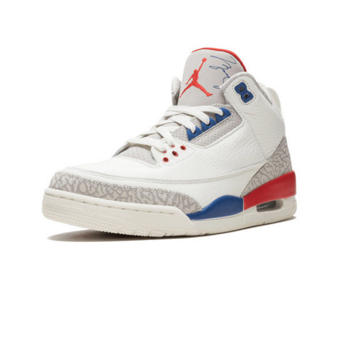 Air Jordan 3 Retro 'International Flight' - Streetwear Fashion - thesclo.com