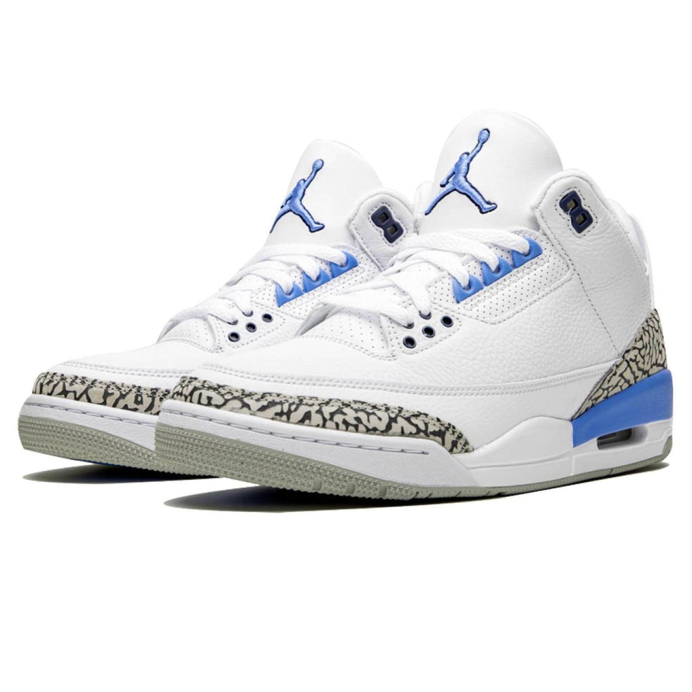 Air Jordan 3 Retro 'UNC' - Streetwear Fashion - thesclo.com