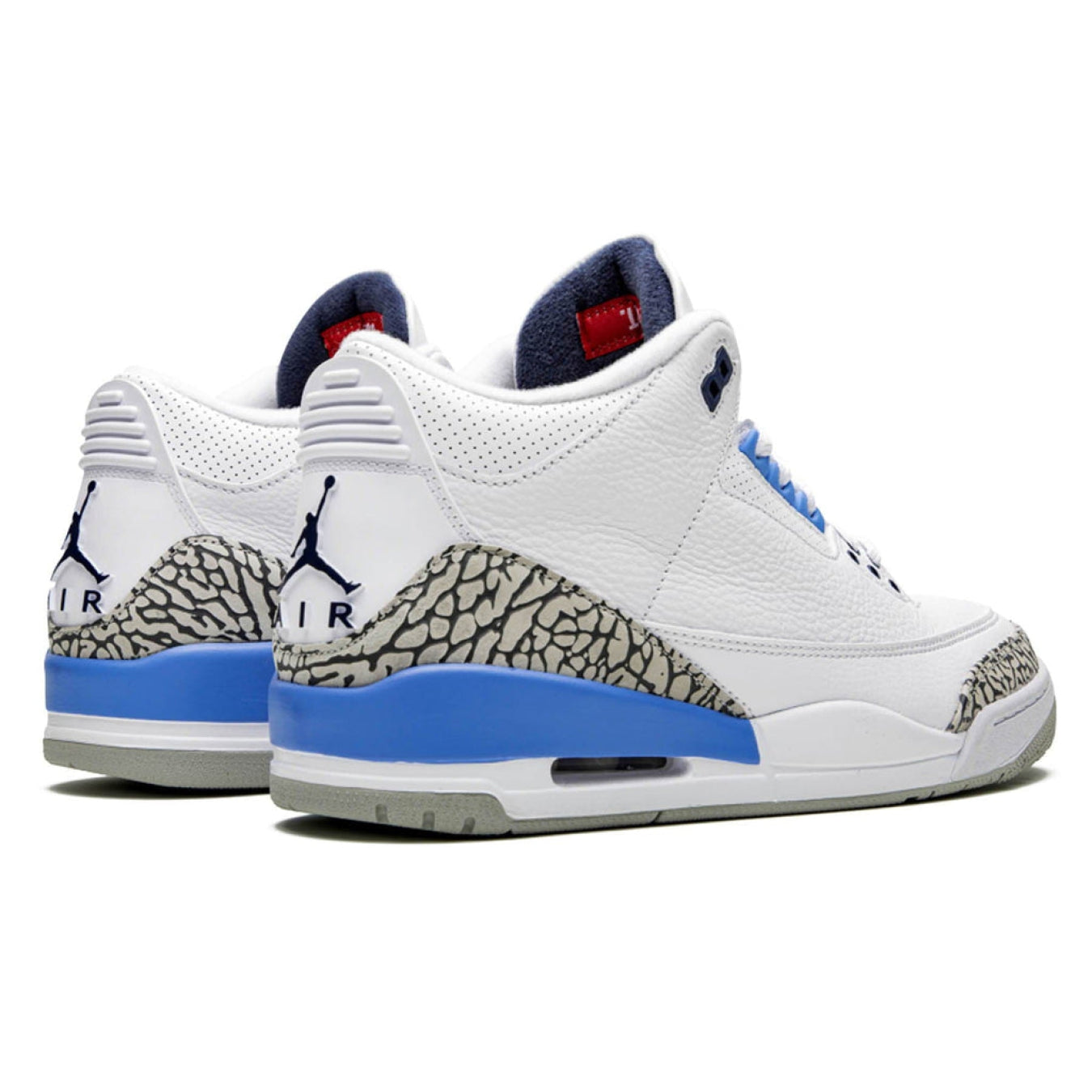 Air Jordan 3 Retro 'UNC' - Streetwear Fashion - thesclo.com