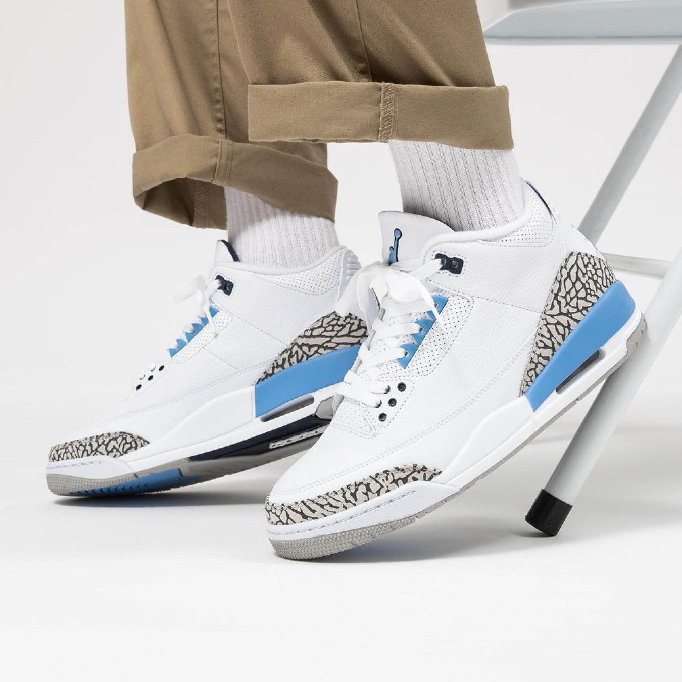 Air Jordan 3 Retro 'UNC' - Streetwear Fashion - thesclo.com