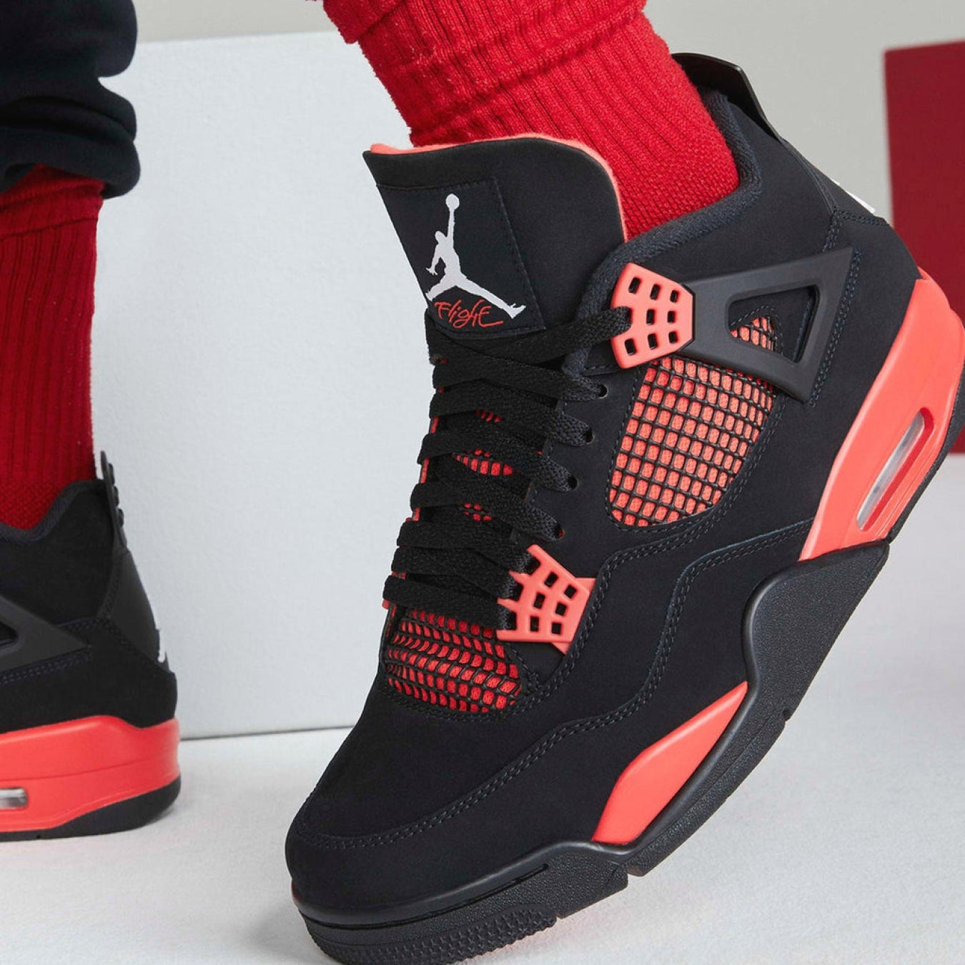 Air Jordan 4 Retro 'Red Thunder' - Streetwear Fashion - thesclo.com