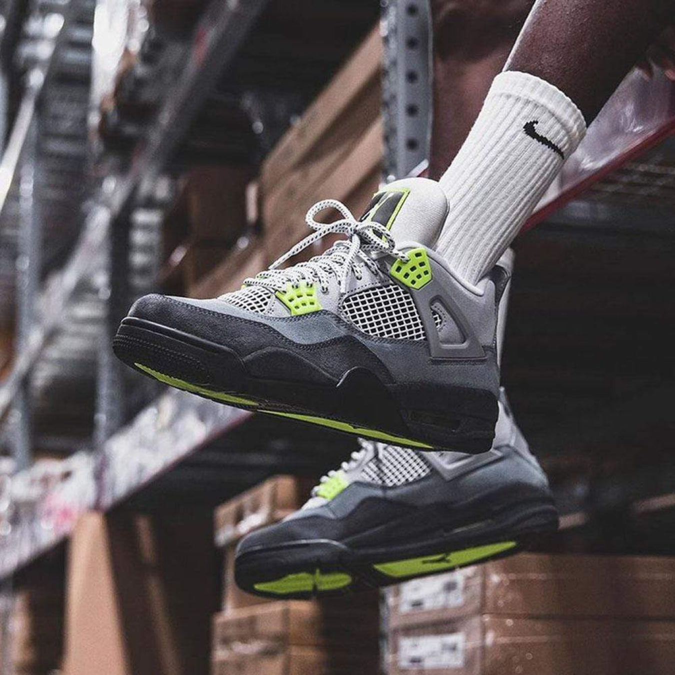 Air Jordan 4 Retro SE 'Neon 95' - Streetwear Fashion - thesclo.com