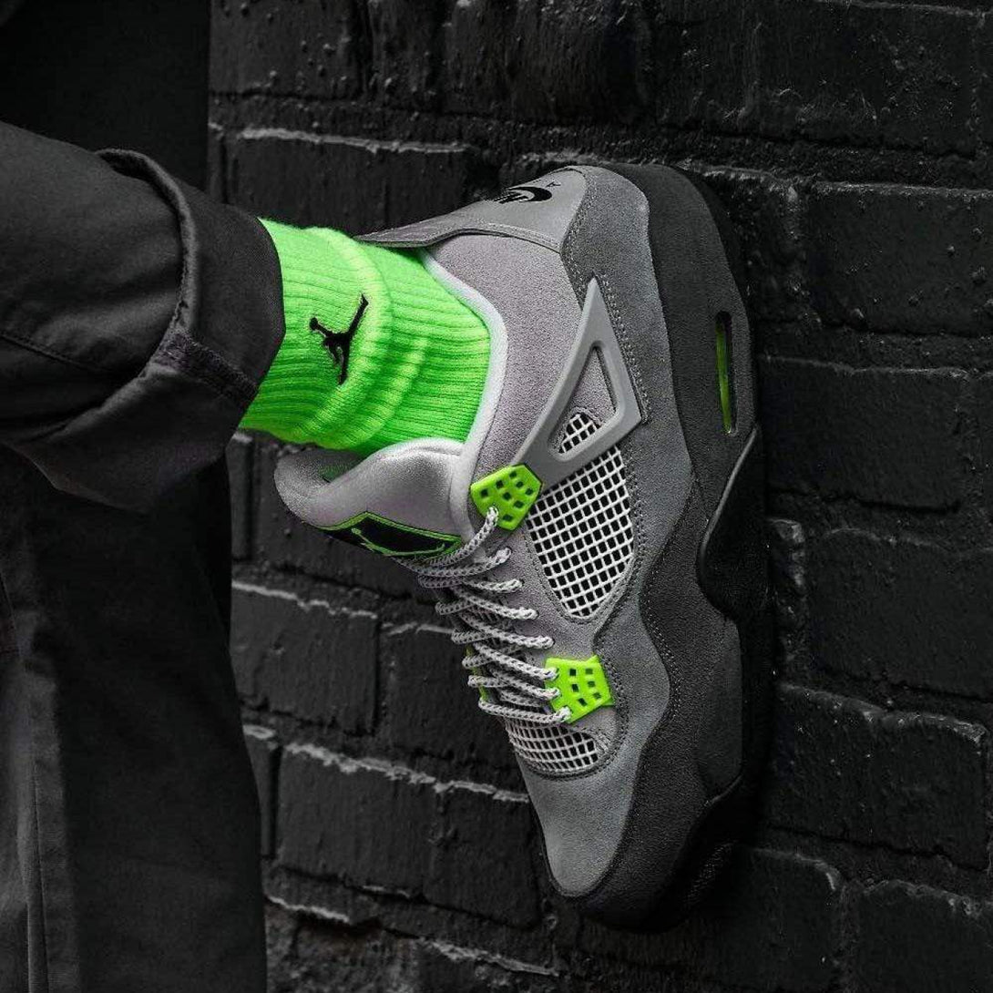 Air Jordan 4 Retro SE 'Neon 95' - Streetwear Fashion - thesclo.com