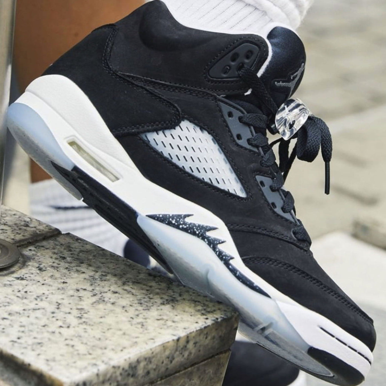 Air Jordan 5 Retro 'Oreo' 2021 - Streetwear Fashion - thesclo.com