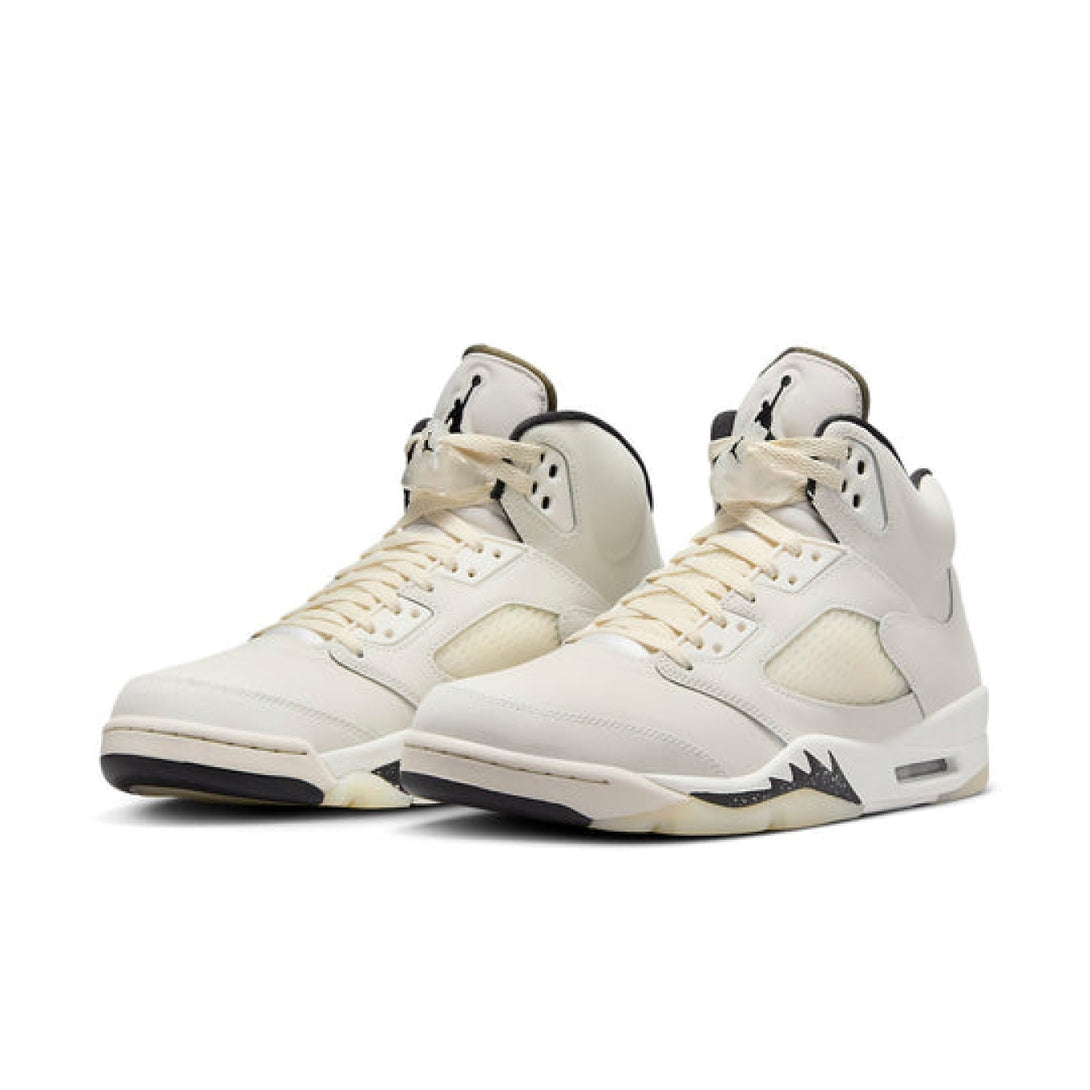 Air Jordan 5 Retro SE 'Sail' - Streetwear Fashion - thesclo.com