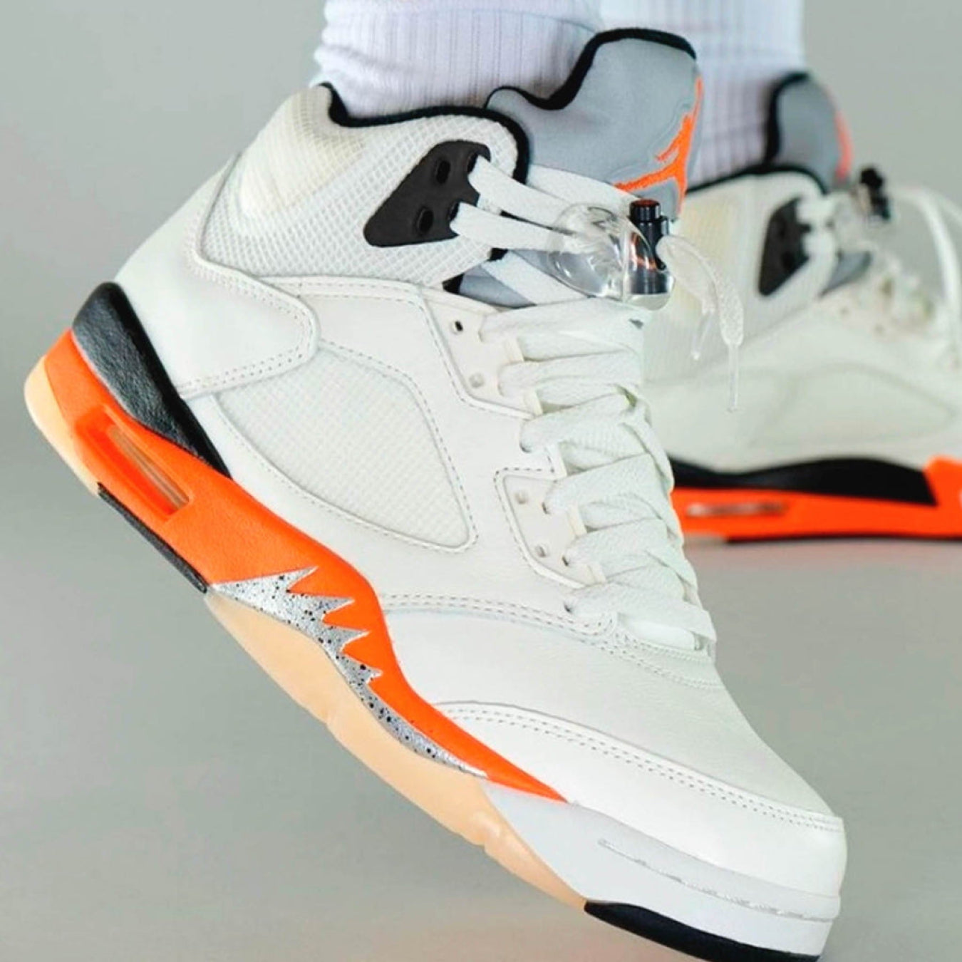 Air Jordan 5 Retro 'Shattered Backboard' - Streetwear Fashion - thesclo.com