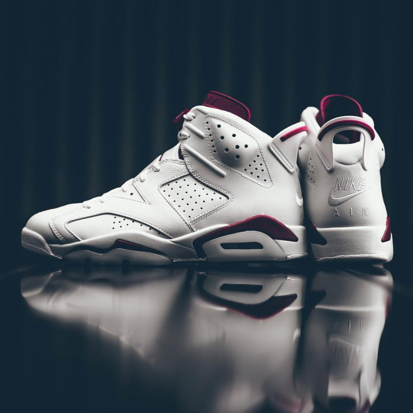 Air Jordan 6 Retro Maroon - Streetwear Fashion - thesclo.com