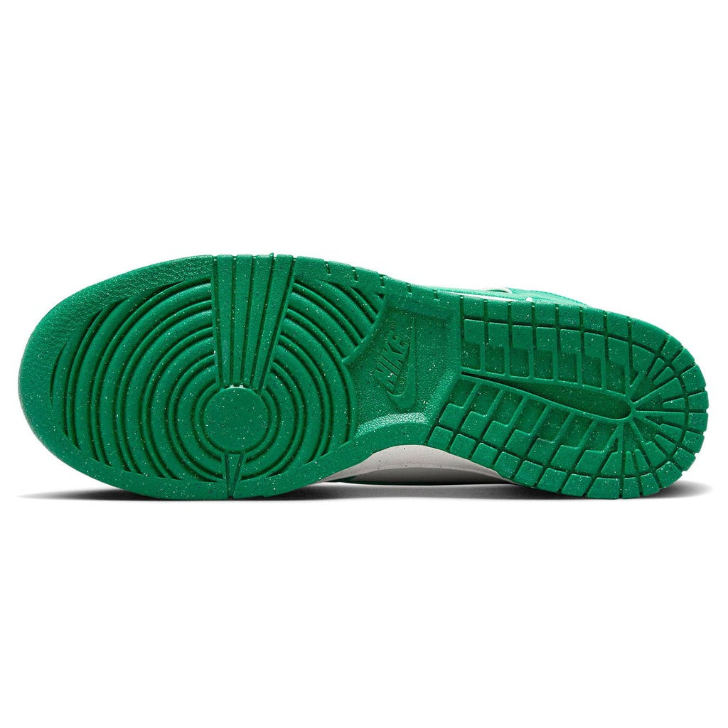 Dunk High SE 'Stadium Green'- Streetwear Fashion - thesclo.com