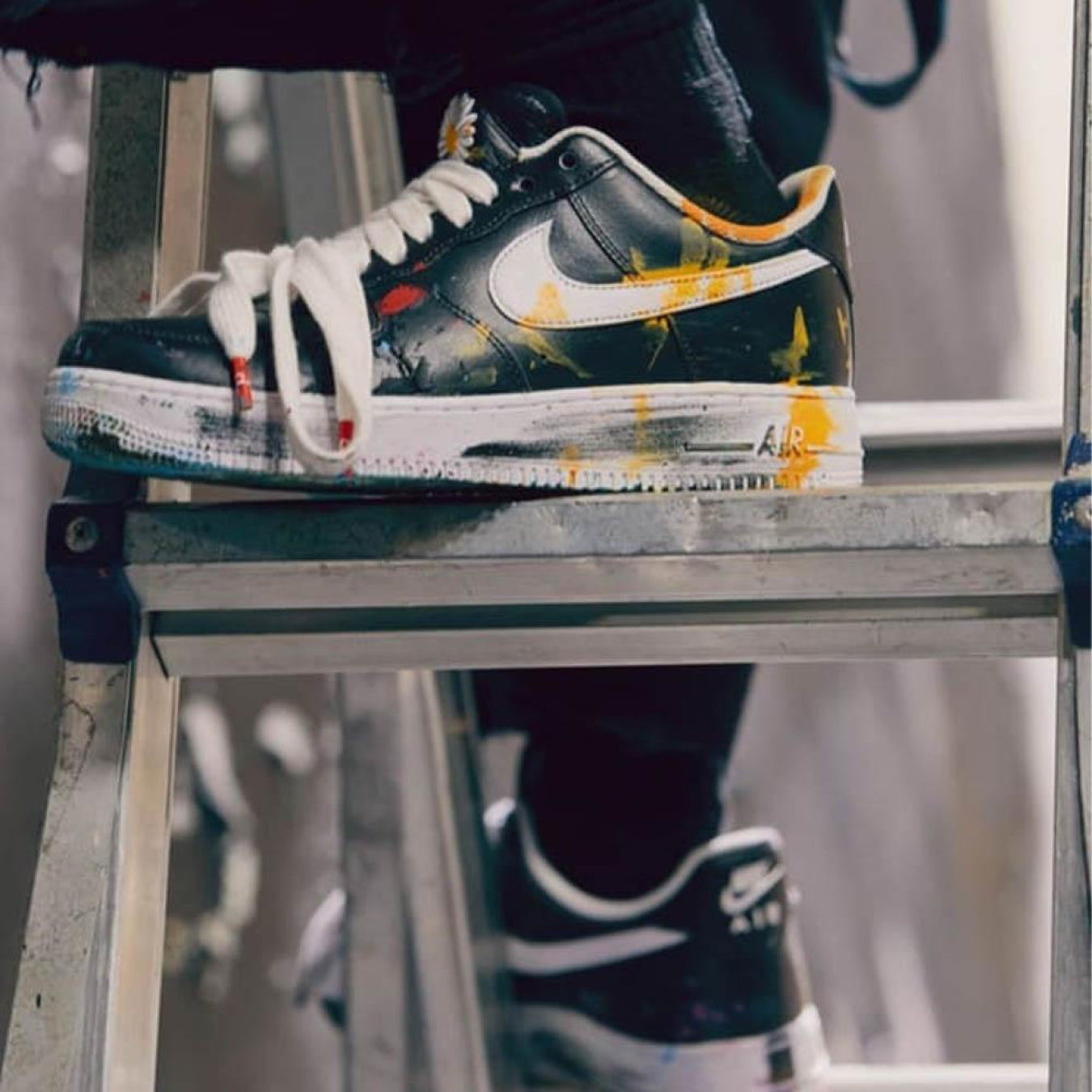 G-Dragon x Nike Air Force 1 '07 'Para-Noise' - Streetwear Fashion - thesclo.com