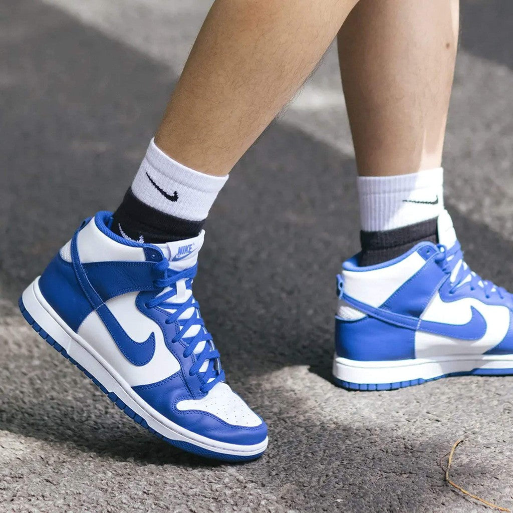 Nike Dunk High 'Kentucky' 2021- Streetwear Fashion - thesclo.com