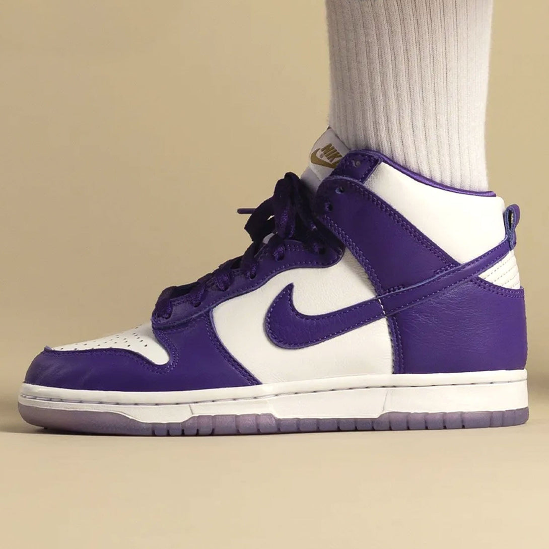 Nike Dunk High Wmns 'Varsity Purple'- Streetwear Fashion - thesclo.com