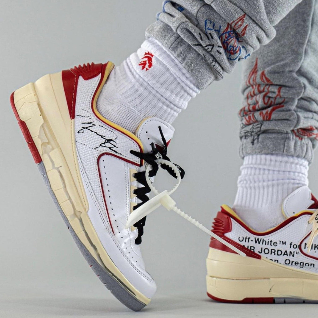 Off-White x Air Jordan 2 Retro Low SP 'White Varsity Red' - Streetwear Fashion - thesclo.com