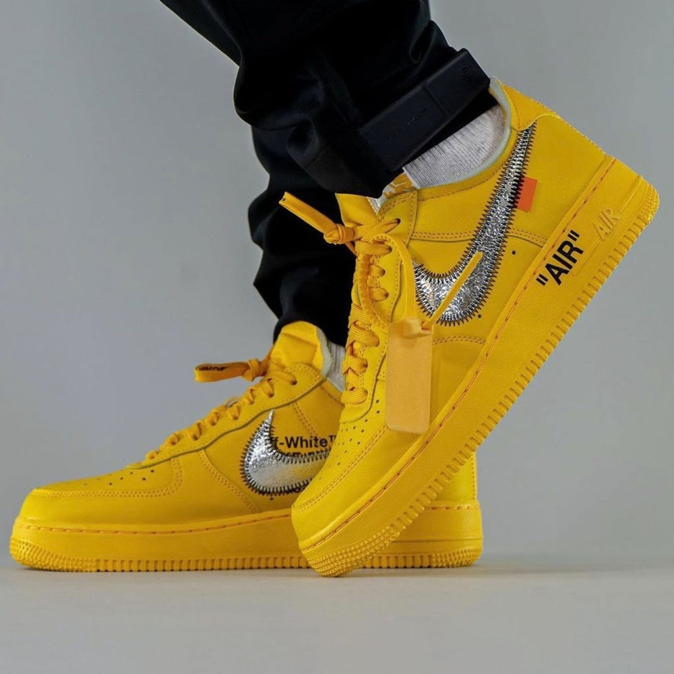 Off-White x Nike Air Force 1 Low ‘Lemonade’ - Streetwear Fashion - thesclo.com