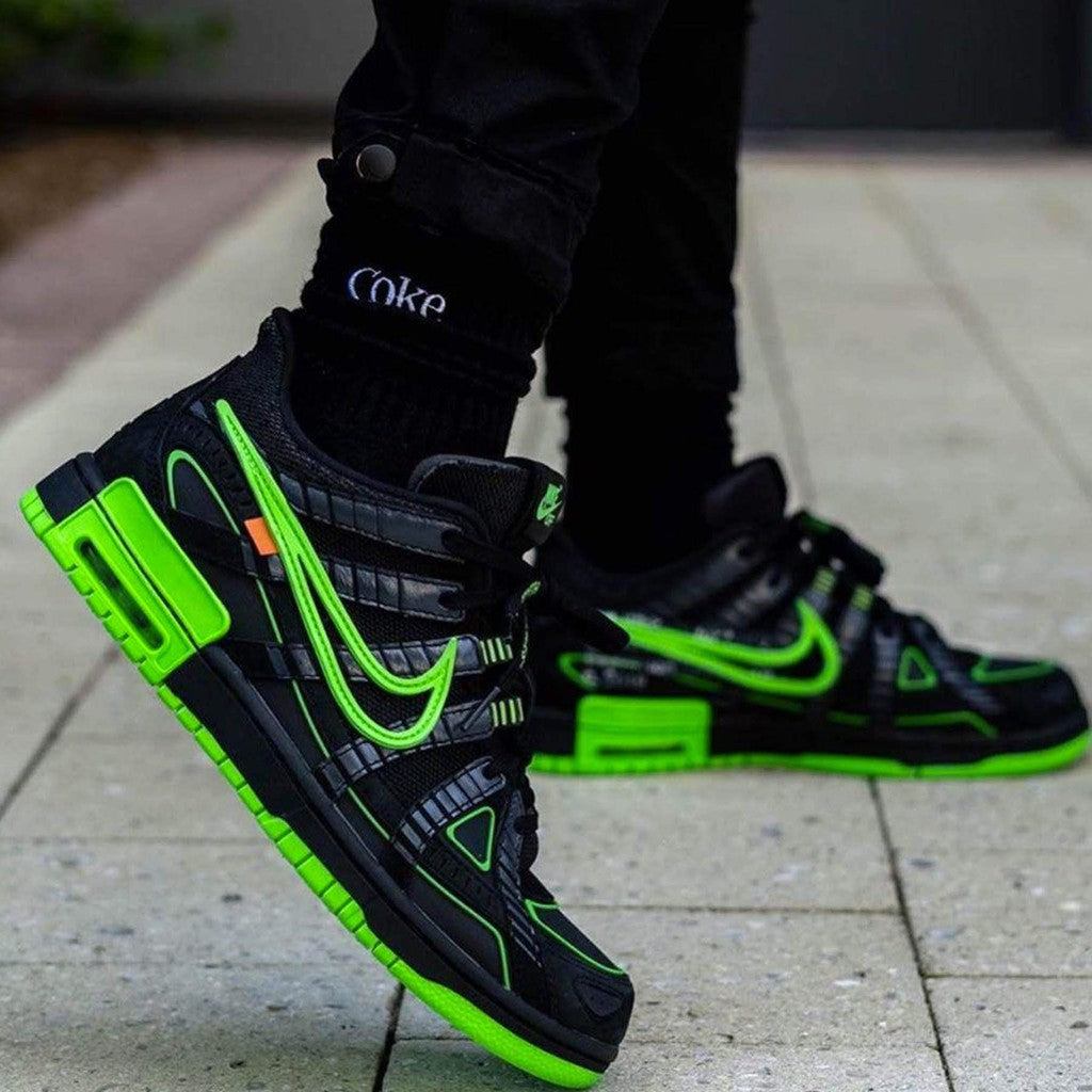 Off-White x Nike Air Rubber Dunk 'Green Strike'- Streetwear Fashion - thesclo.com