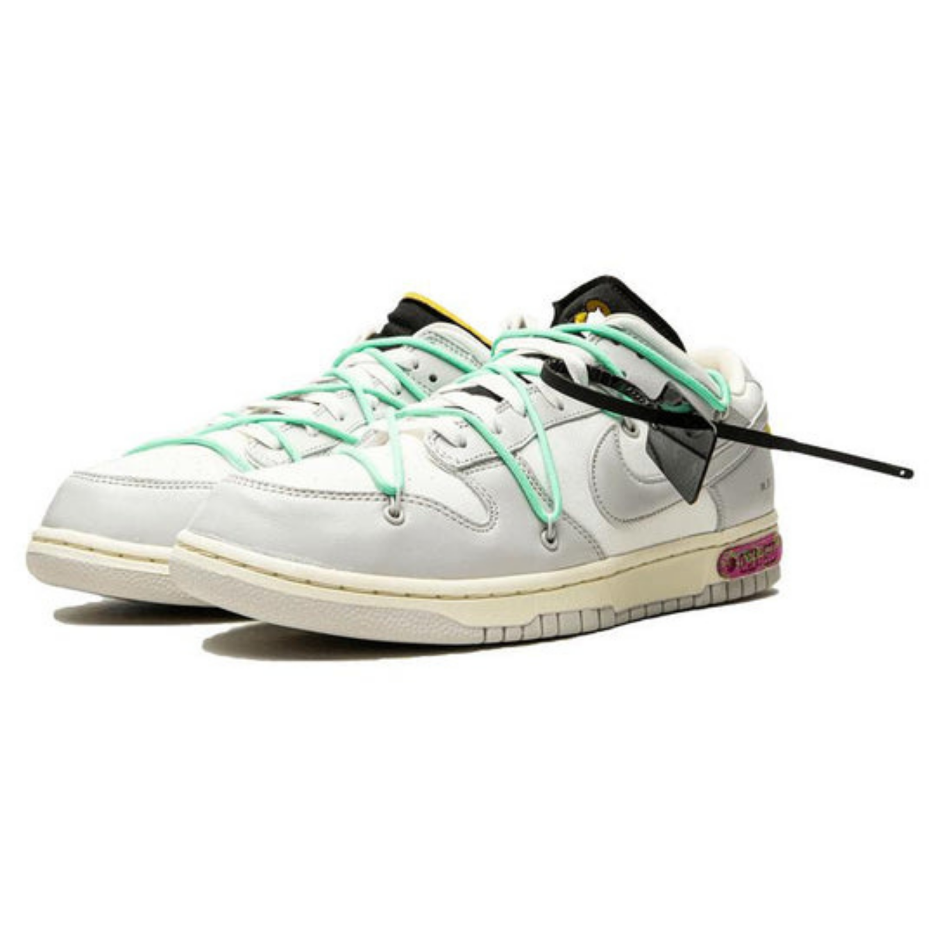 Off-White x Nike Dunk Low 'Lot 04 of 50' - Streetwear Fashion - thesclo.com