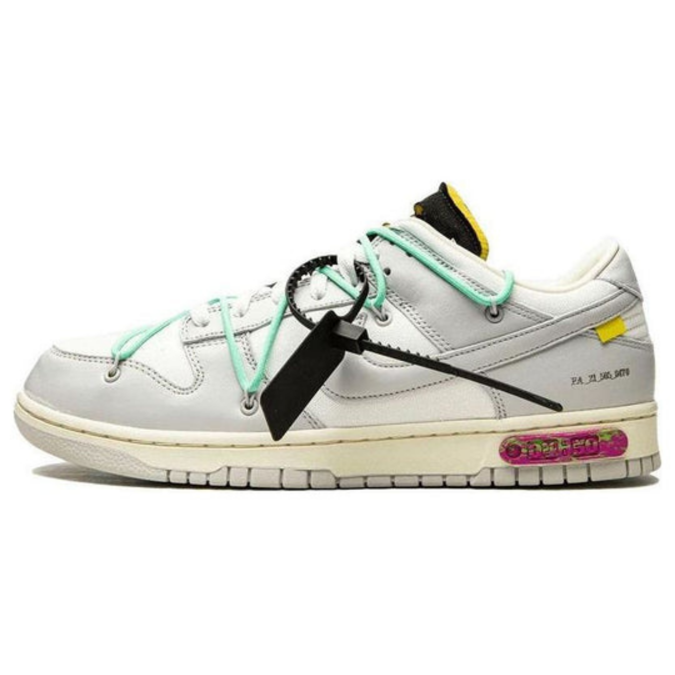 Off-White x Nike Dunk Low 'Lot 04 of 50' - Streetwear Fashion - thesclo.com