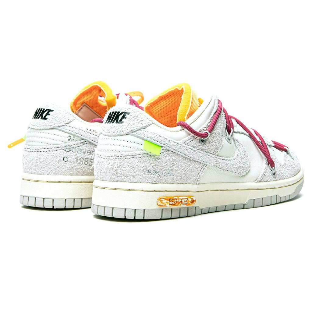 Off-White x Nike Dunk Low 'Lot 35 of 50'- Streetwear Fashion - thesclo.com