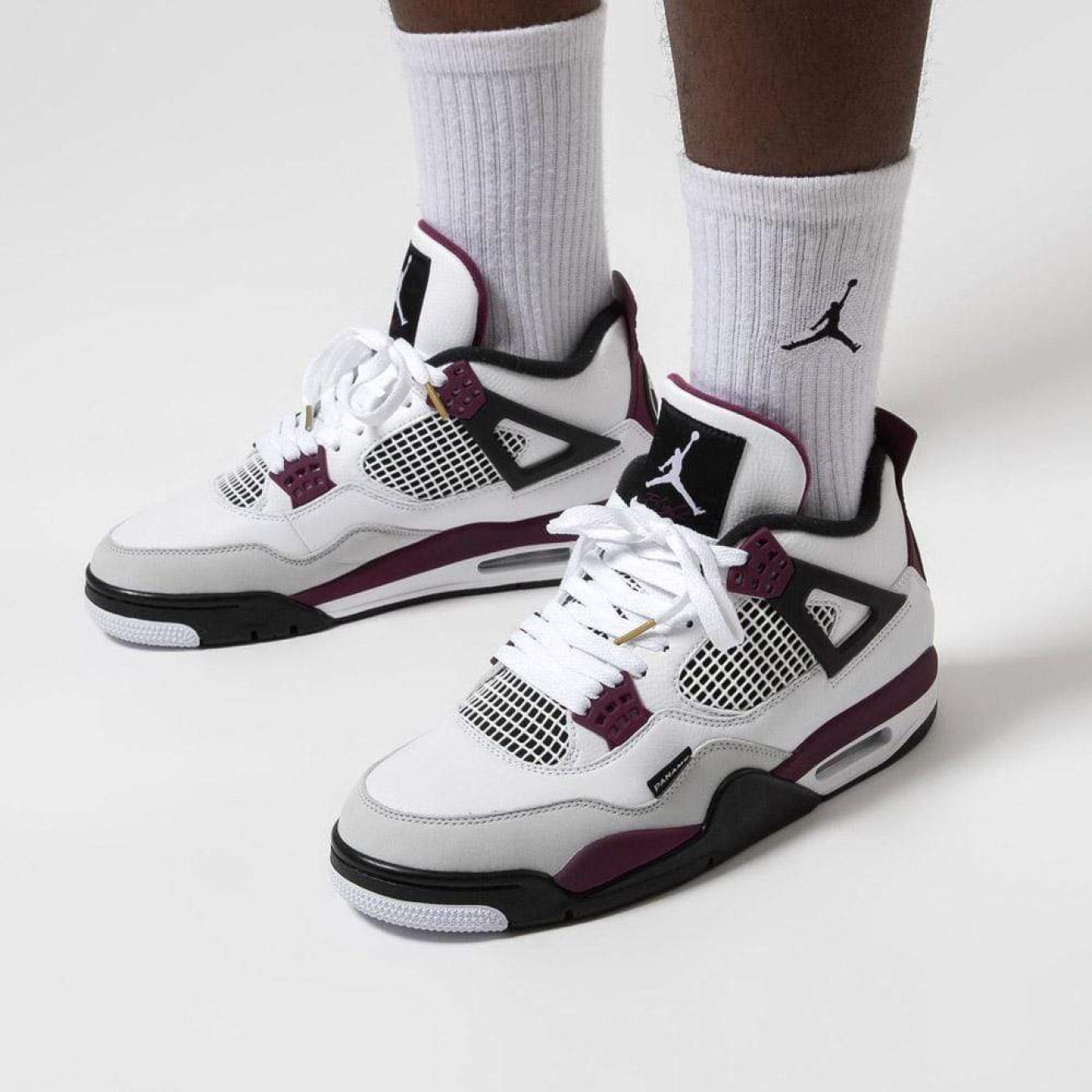 Paris Saint-Germain x Air Jordan 4 Retro 'Bordeaux' - Streetwear Fashion - thesclo.com