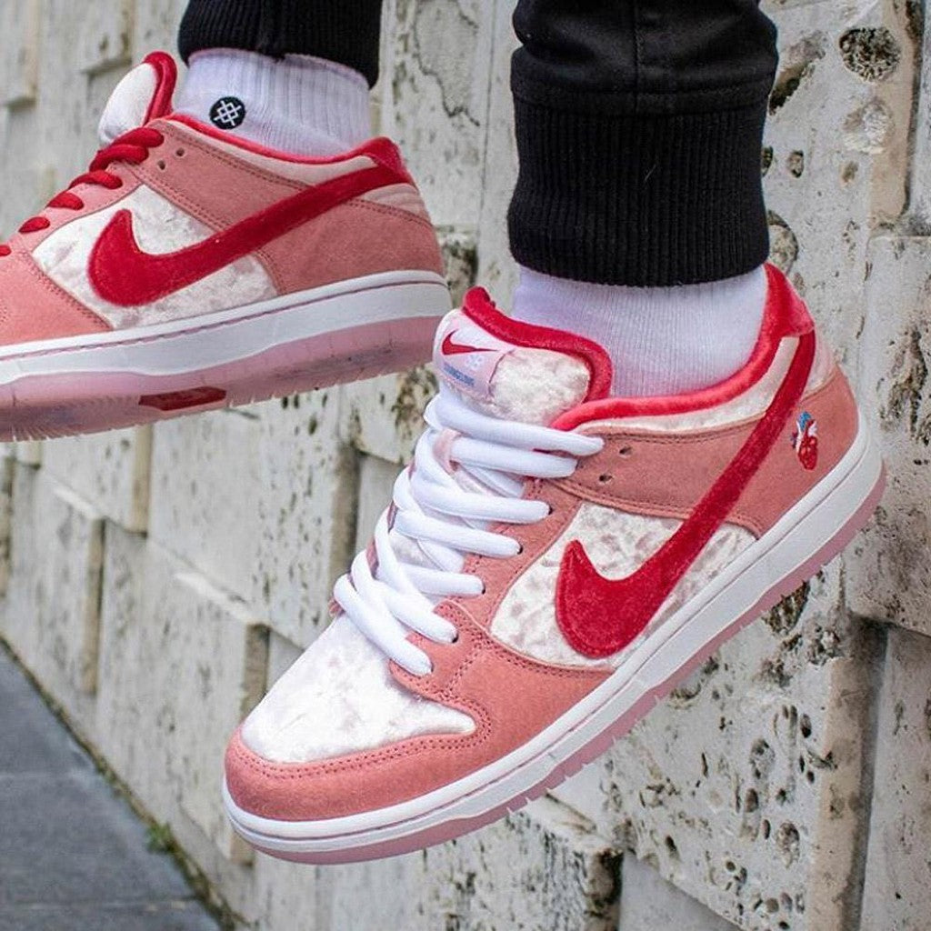 StrangeLove x Nike Dunk Low SB 'Valentine's Day'- Streetwear Fashion - thesclo.com