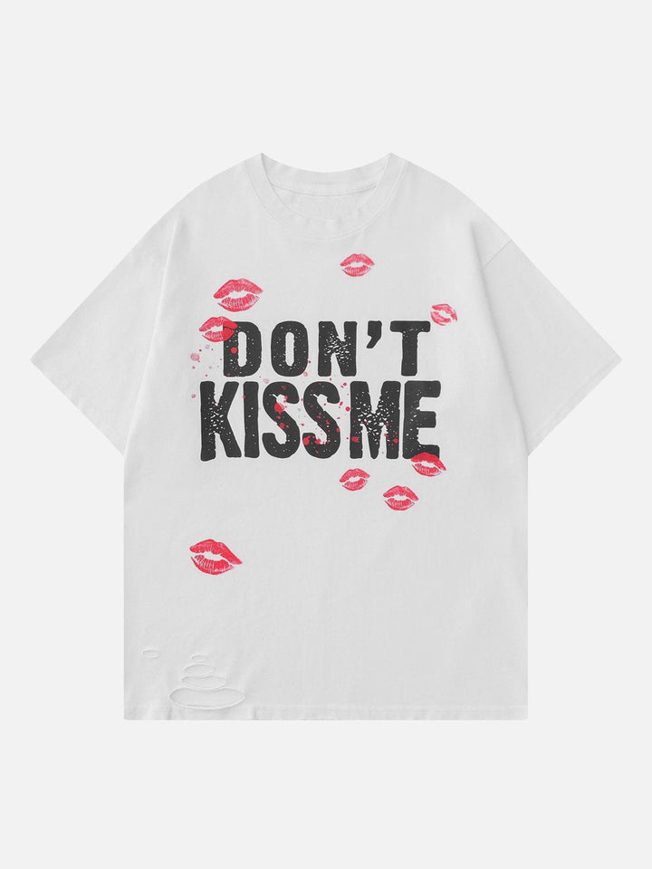 Thesclo - Blow Kisses Print Distressed Tee - Streetwear Fashion - thesclo.com